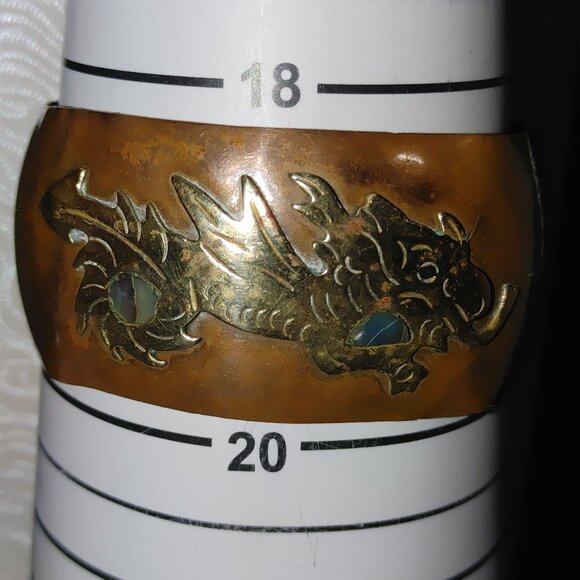 Dragon Mexican Copper Cuff Bracelet MCM Vintage Brass Dragon Abalone 1 Inch Wide - Picture 9 of 12